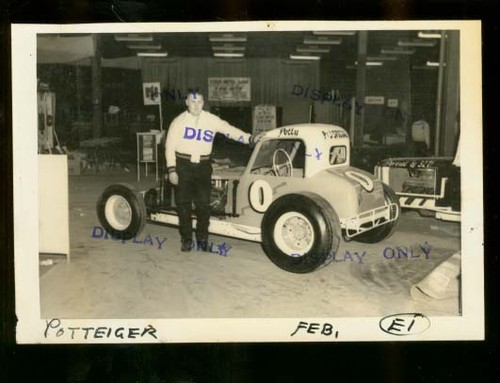 Potteiger modified race car - #0,