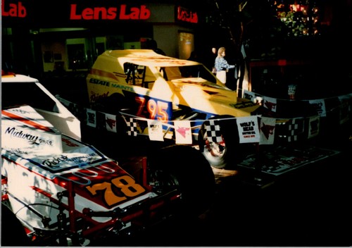 1980s mall display - 1980s,
