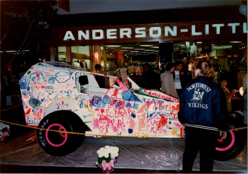1980s mall car - mall, show