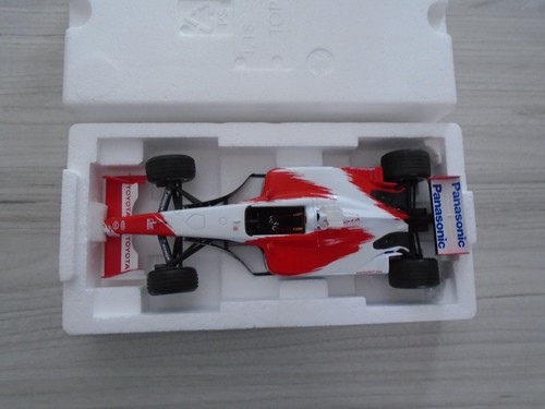 Minichamps toyota tf102 - toyota,