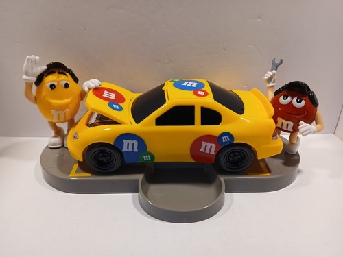 Under the hood yellow - m&m's,